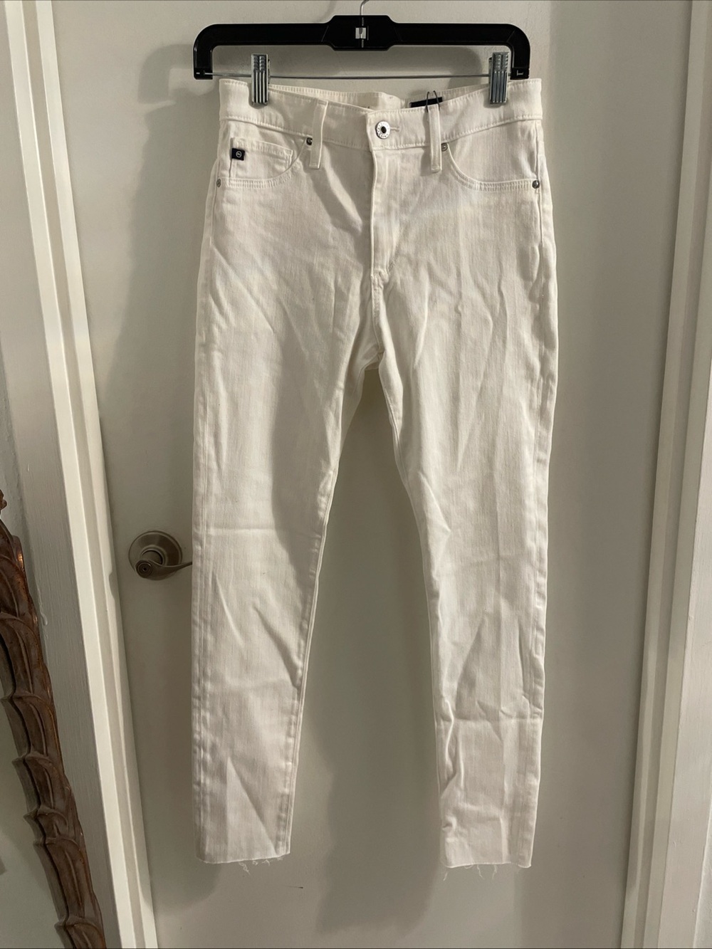 NWT AG Adriano Goldschmied Farrah 27 x 29 white high rise skinny ankle jeans